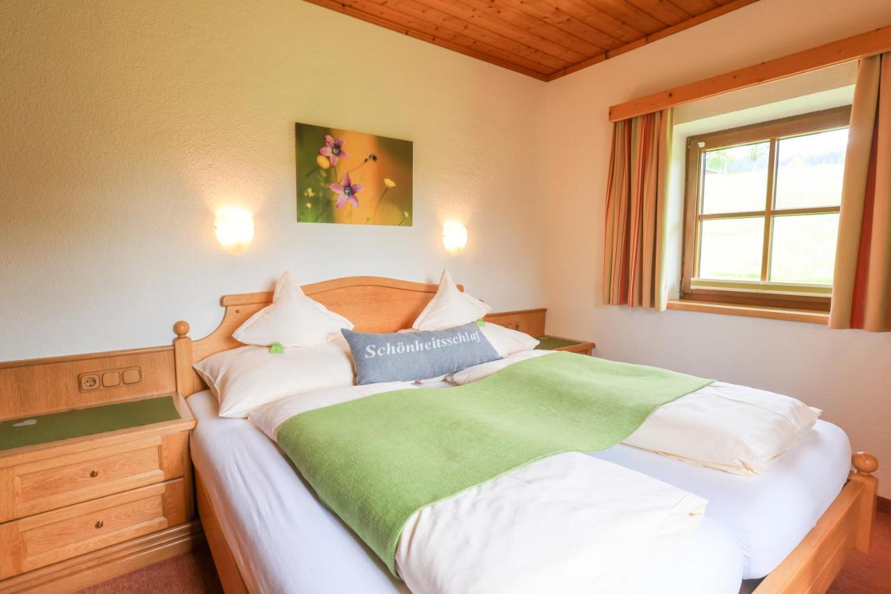 Biobauernhof Brandlhof Apartamento Ramsau am Dachstein Exterior foto