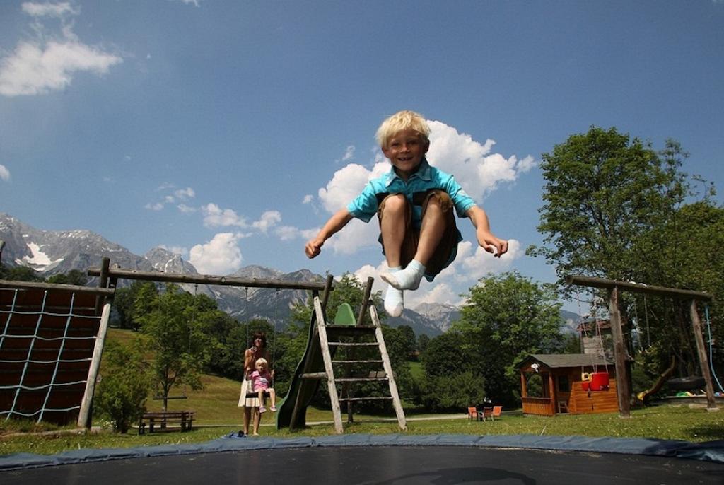 Biobauernhof Brandlhof Apartamento Ramsau am Dachstein Exterior foto